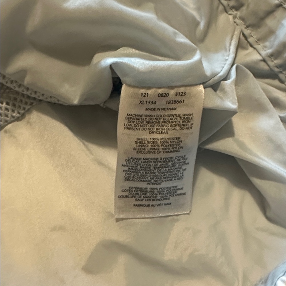 Columbia jacket. - Picture 6 of 6